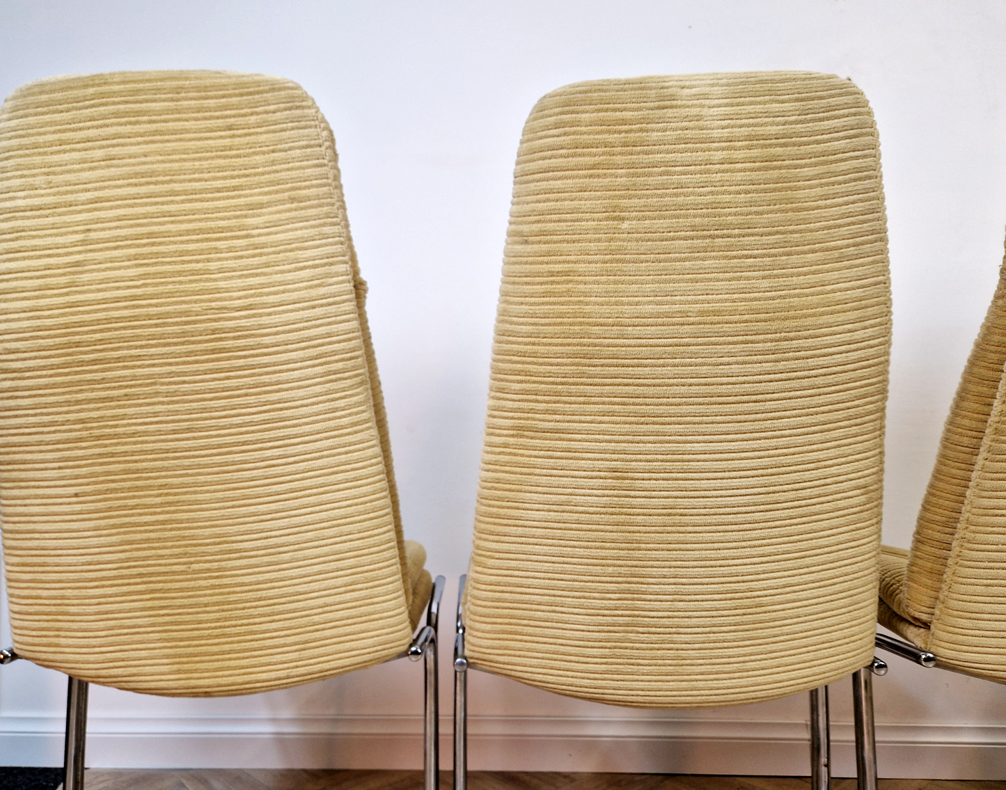 Tim Bates For Pieff Eleganza Vintage 1970s Set of 4 Chrome Cantilever Lounge Dining Chairs