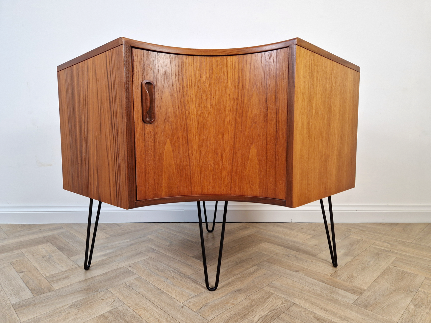 G Plan Fresco Red Label Compact Danish Design Retro Corner Unit Sideboard