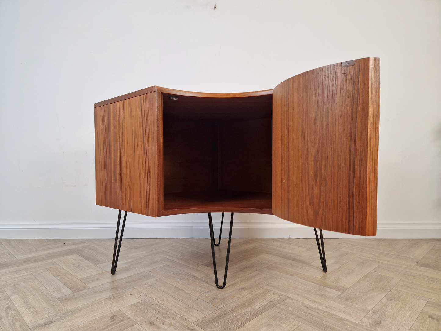 G Plan Fresco Red Label Compact Danish Design Retro Corner Unit Sideboard