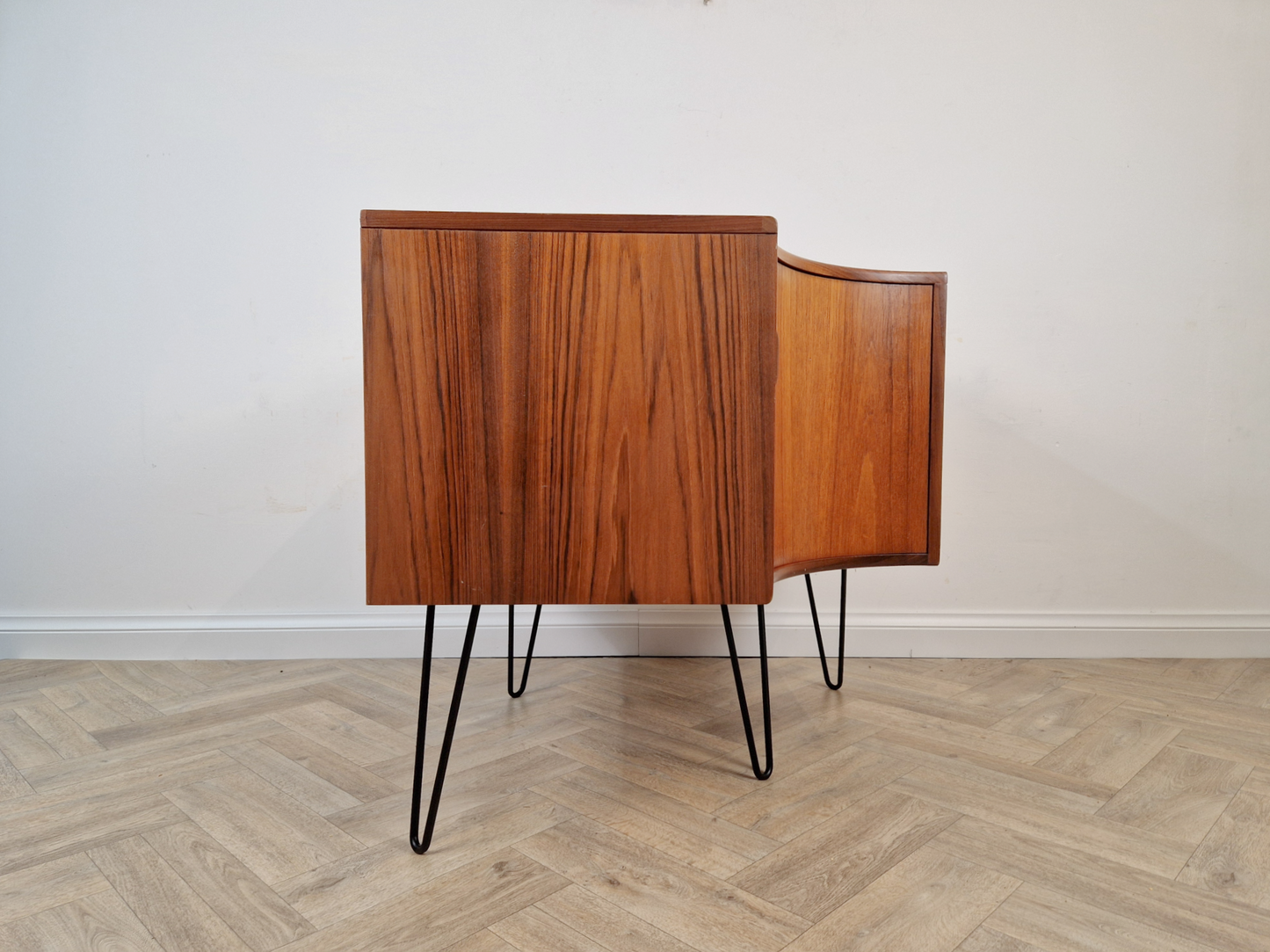 G Plan Fresco Red Label Compact Danish Design Retro Corner Unit Sideboard