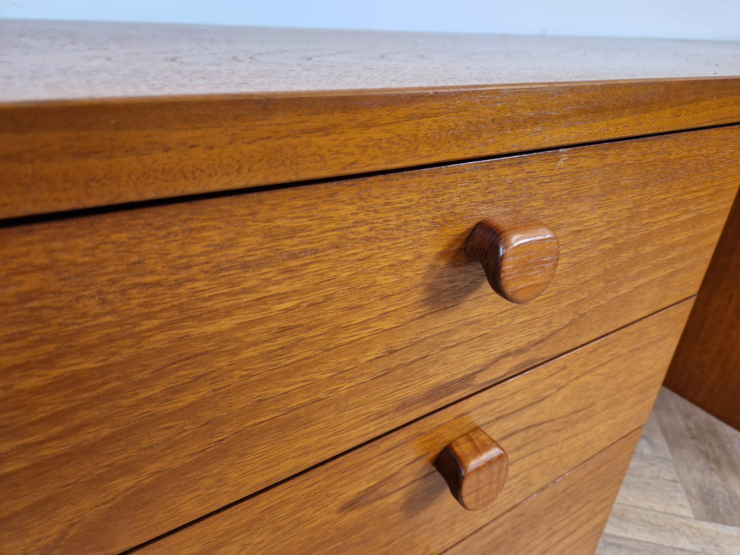 John & Sylvia Reid Stag Vintage Mid Century Danish Design Teak Retro Dressing Table