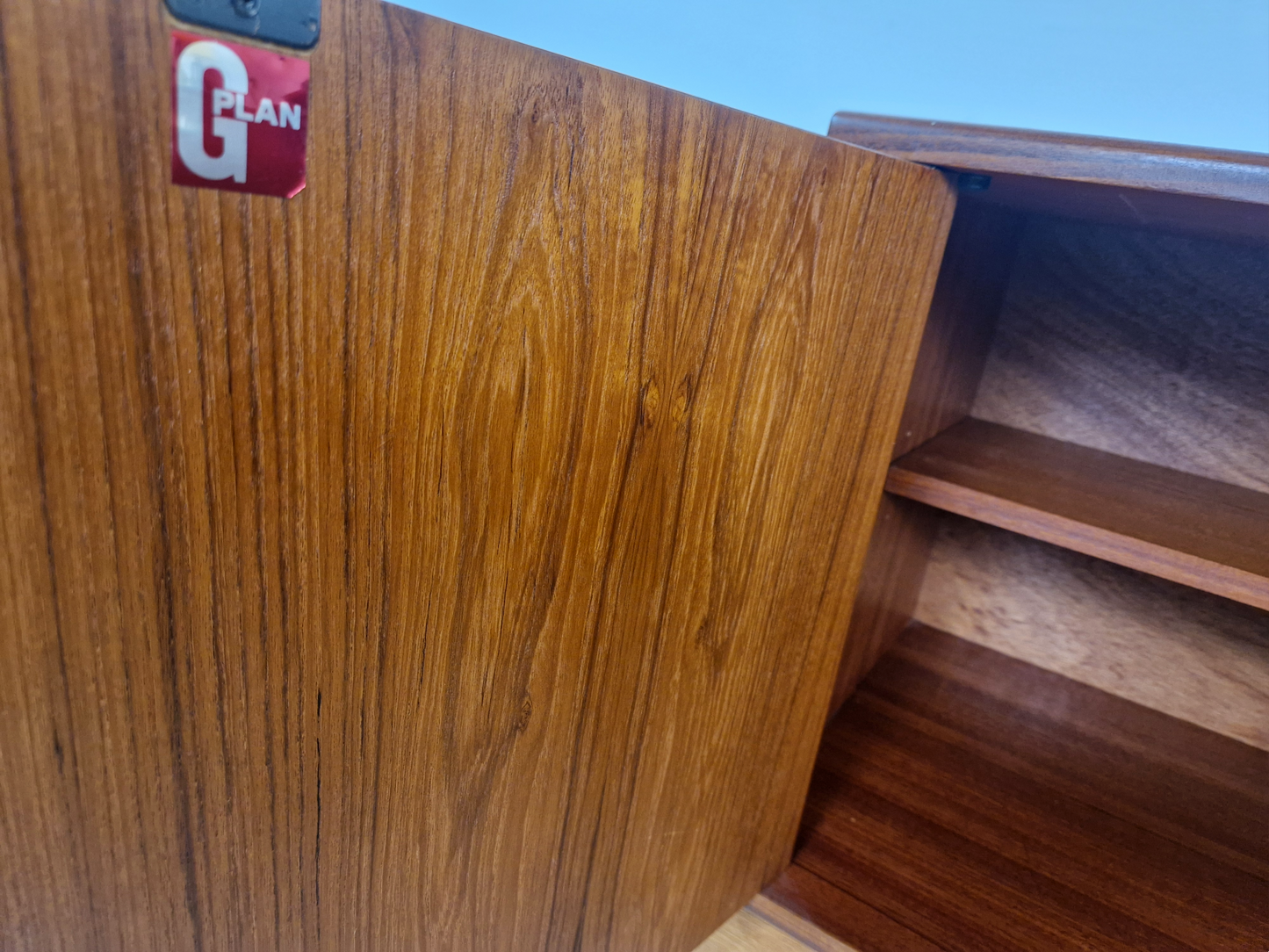 VB Wilkins G Plan Fresco Vintage Mid Century Pyramid Teak Danish Design Sideboard Buffet