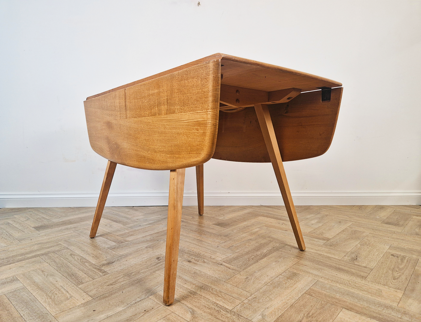 Ercol Vintage Mid Century Solid Elm Drop Leaf Table & Candlestick Chairs Dining Set