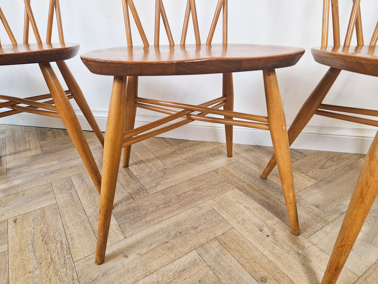 Ercol Vintage Mid Century Solid Elm Drop Leaf Table & Candlestick Chairs Dining Set