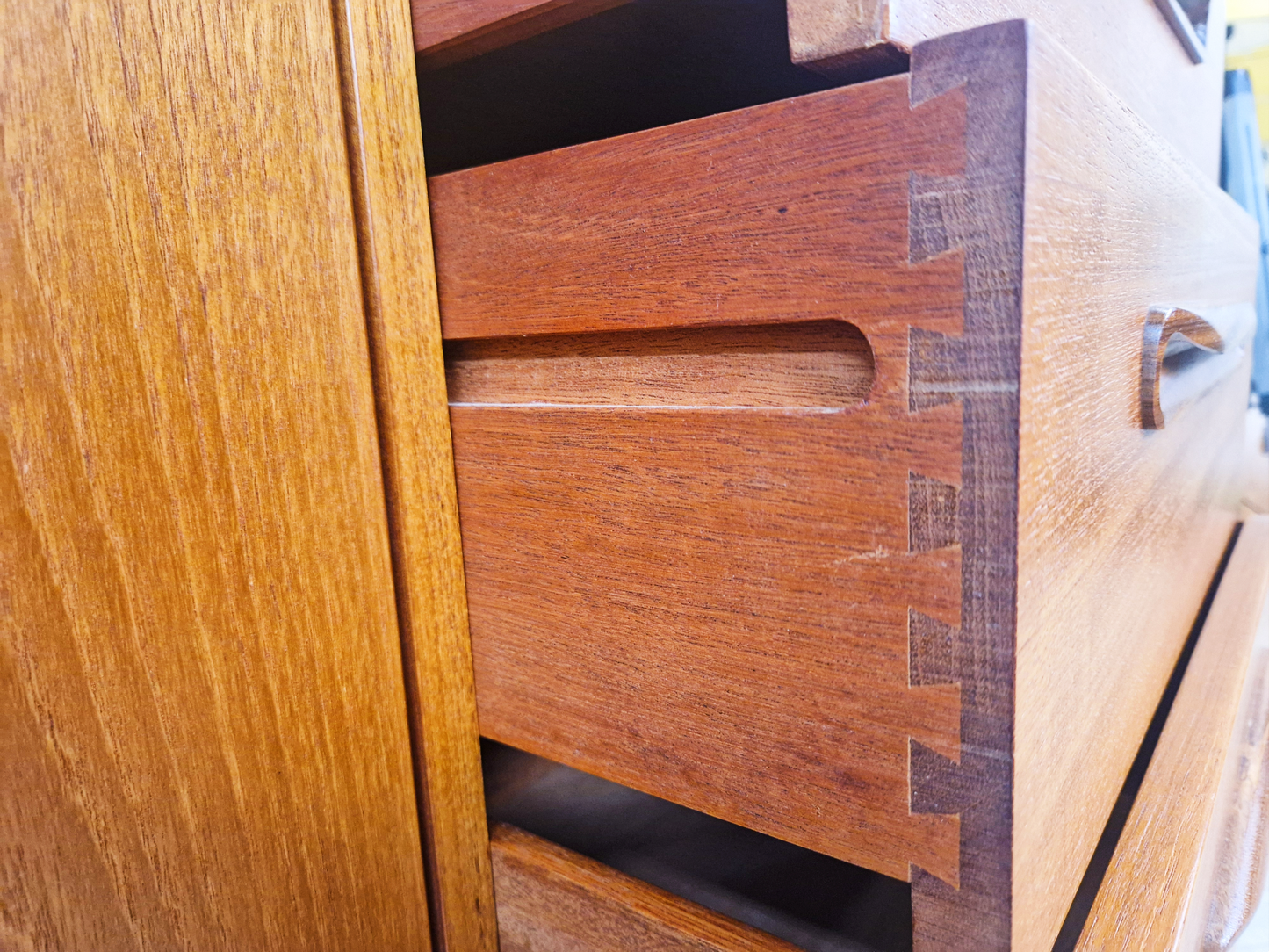 VB Wilkins G Plan Fresco Vintage Mid Century Danish Design Medium Teak Sideboard Credenza