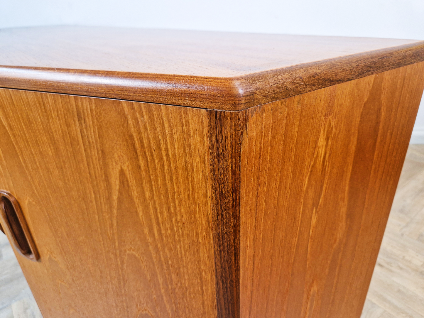 VB Wilkins G Plan Fresco Vintage Mid Century Danish Design Medium Teak Sideboard Credenza