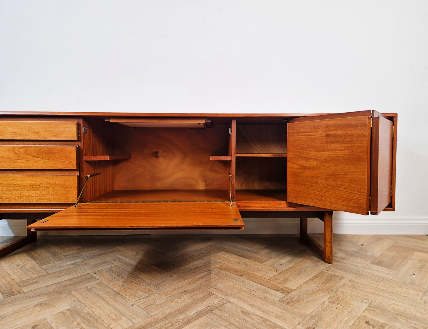 White & Newton Vintage Mid Century 1960s Long John Danish Design Buffet Credenza