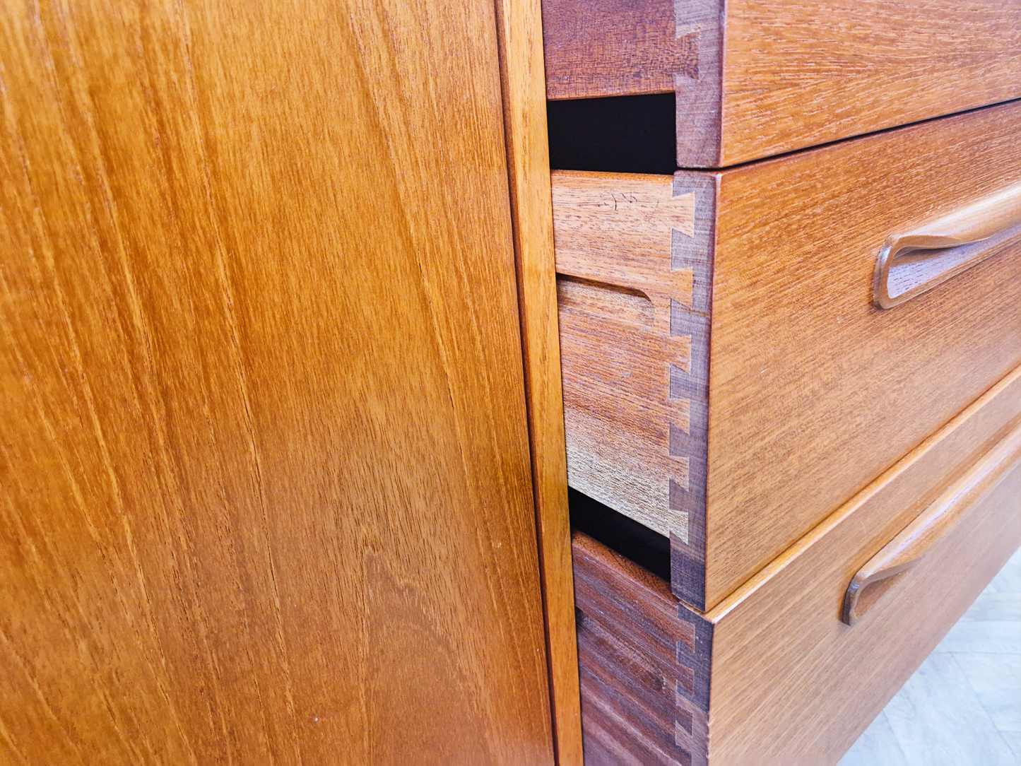 G Plan Fresco Vintage Mid Century Danish Design Medium Teak Sideboard Credenza
