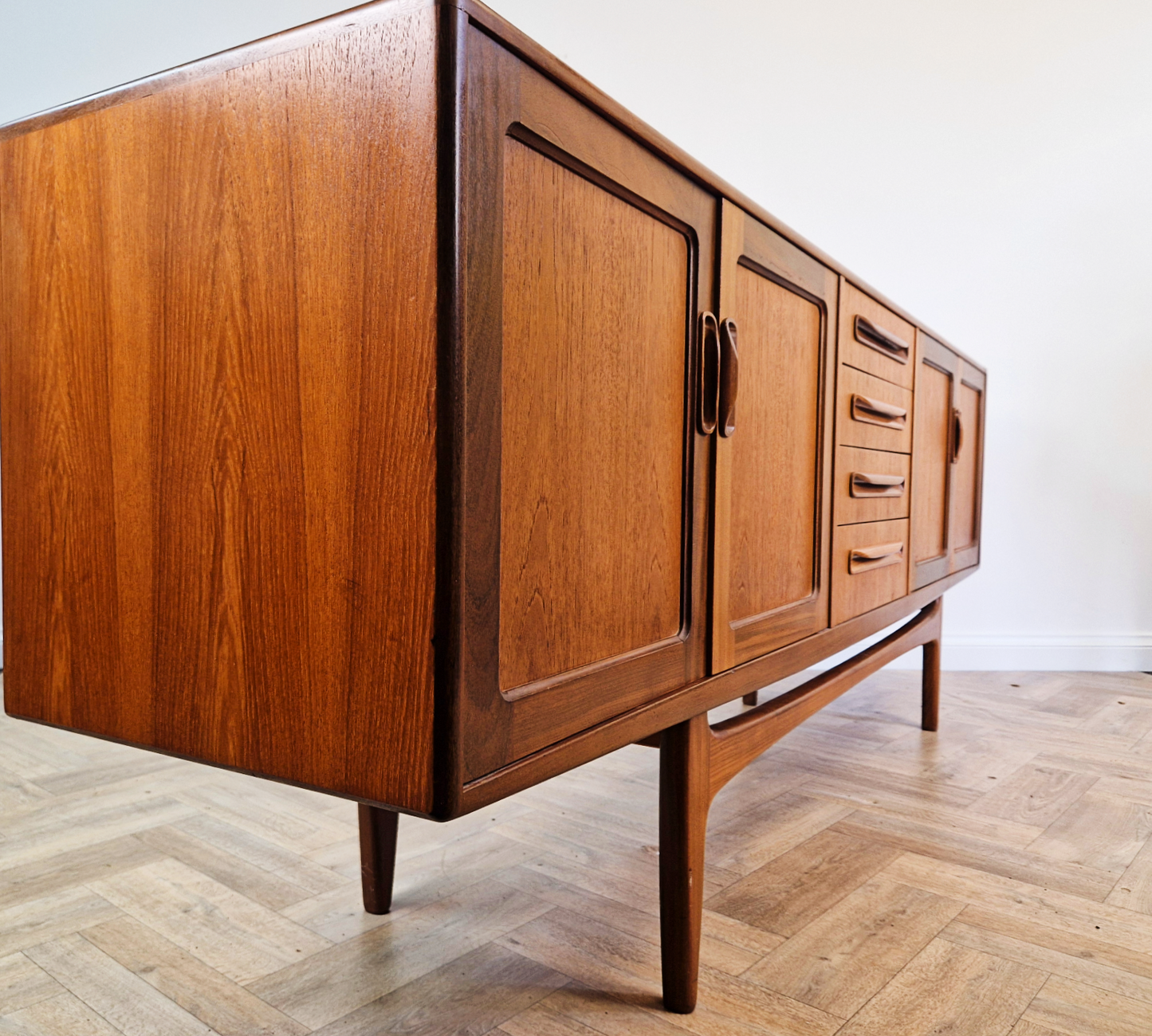 G Plan Fresco Red Label Mid Century Danish Deisgn Long John Sideboard Buffet Credenza