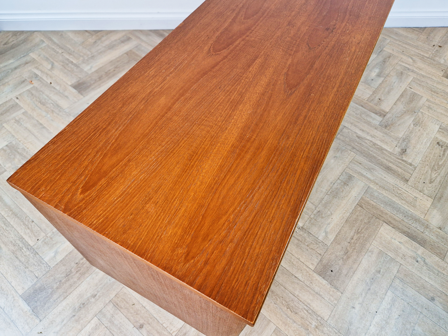 Frank Guille For Austinsuite VIntage Mid Century Danish Design Dresser Desk