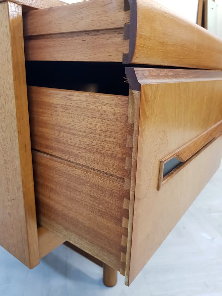 Vintage Mid Century 1960s Danish Design Golden Teak Dresser Sideboard Desk