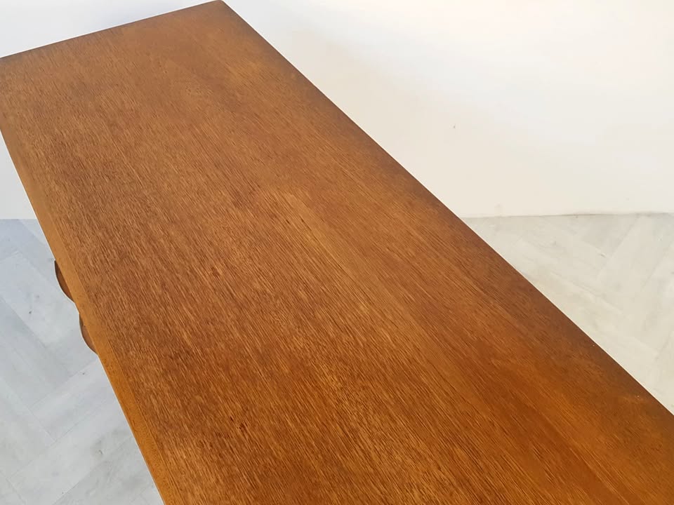 Greaves & Thomas Vintage 1960s Mid Century Danish Design Long Sideboard Buffet Credenza
