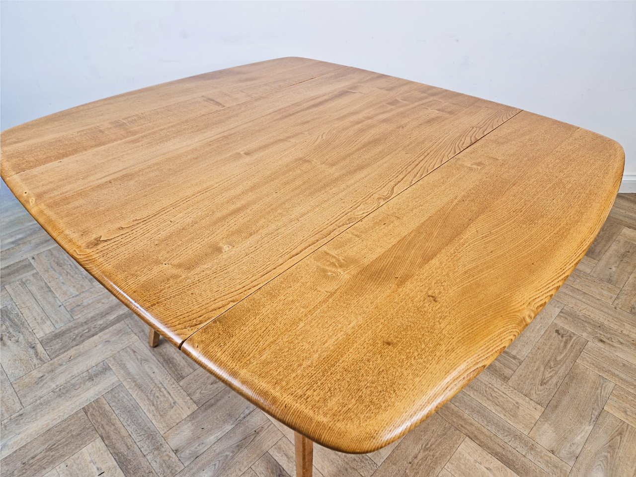 Ercol Vintage Mid Century Solid Elm Drop Leaf Table & Candlestick Chairs Dining Set