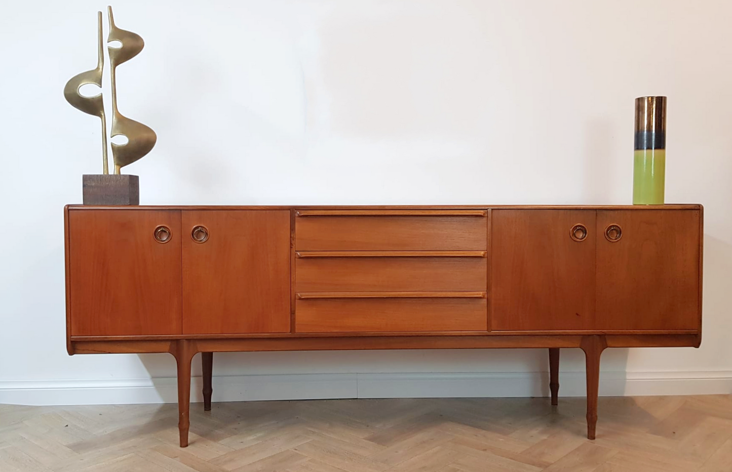 A.H McIntosh Vintage Mid Century Medium Teak Danish Design Long Sideboard Buffet Credenza