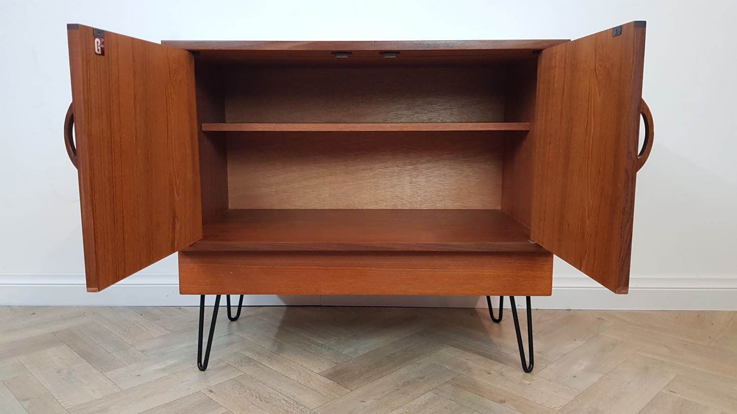 G Plan Sierra Red Label Vintage Compact Mid Century Teak Retro Compact Sideboard