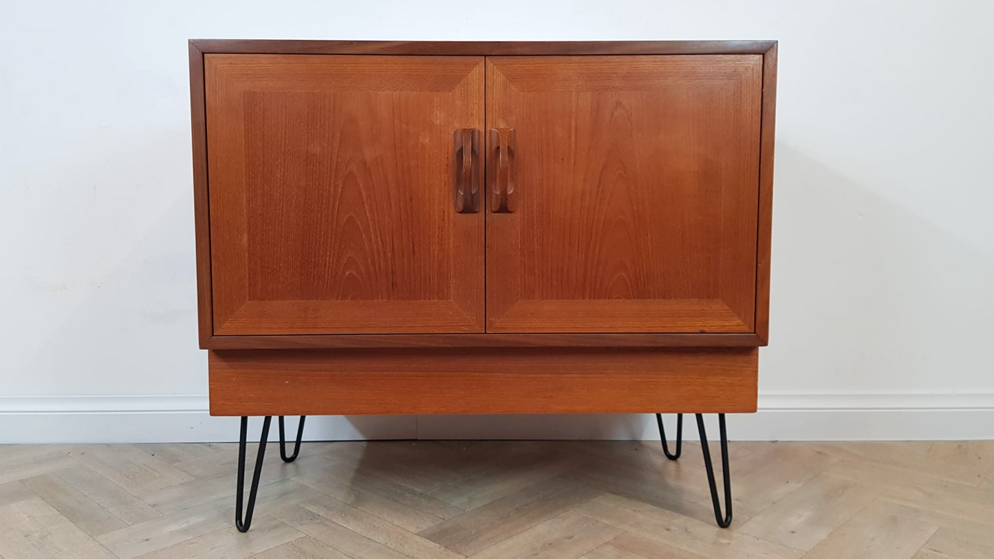 G Plan Sierra Red Label Vintage Compact Mid Century Teak Retro Compact Sideboard