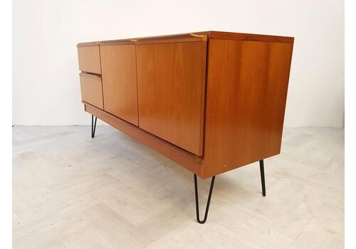 McIntosh Vintage Mid Century Golden Teak Danish Design Sideboard Buffet Credenza