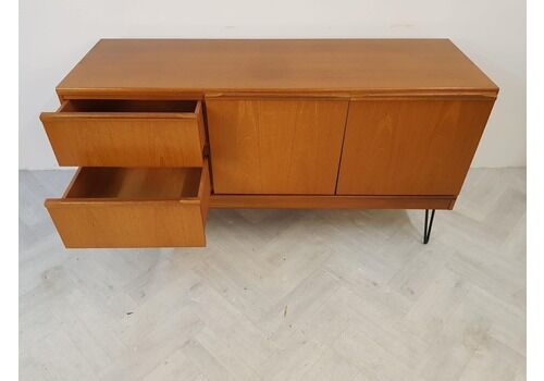 McIntosh Vintage Mid Century Golden Teak Danish Design Sideboard Buffet Credenza