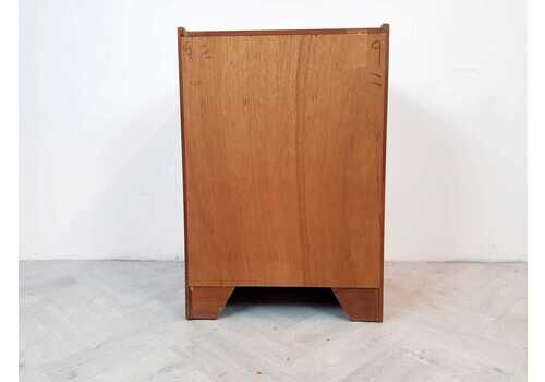Nathan Parker Knoll Mid Century Medium Teak Danish Design Sideboard Bedside Cabinet