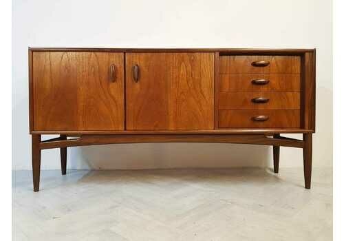 VB Wilkins For G Plan Vintage Mid Century 'Brasilia' Solid Teak Sideboard Buffet Credenza