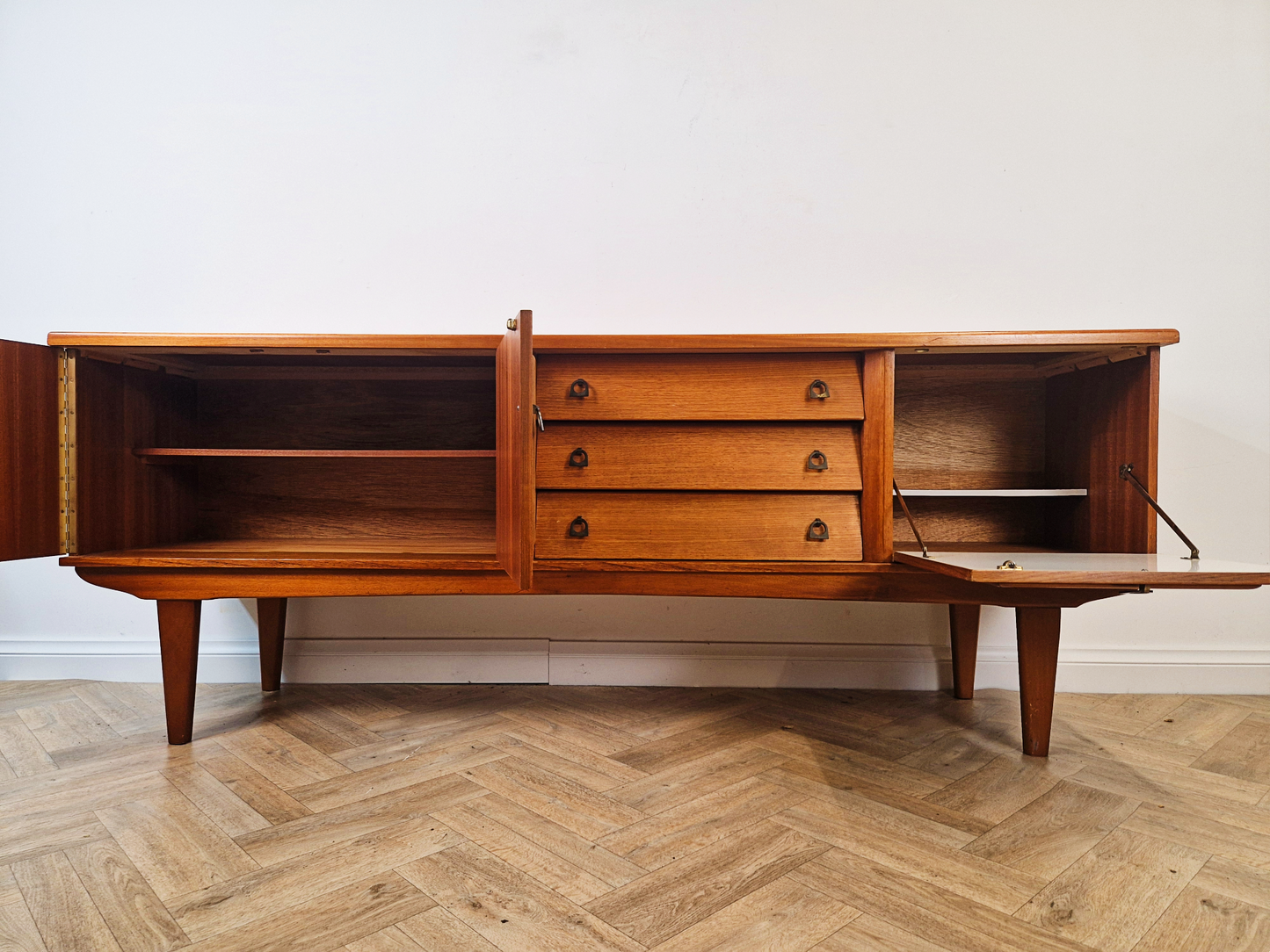 Portwood Vintage Mid Century Golden Teak 1960s Danish Design Sideboard Credenza