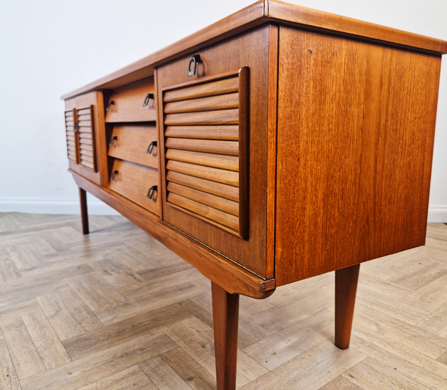Portwood Vintage Mid Century Golden Teak 1960s Danish Design Sideboard Credenza