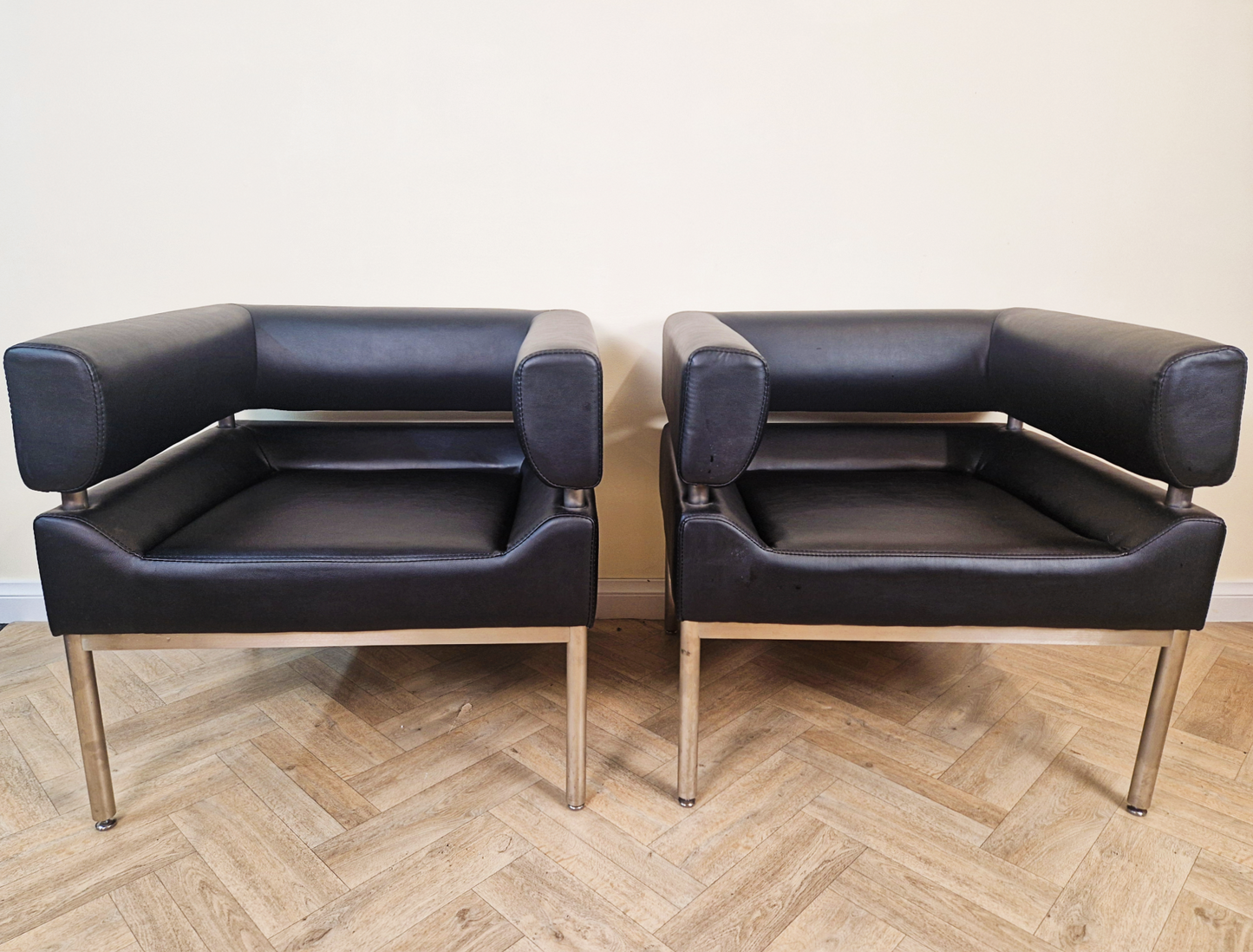 2 Mid Century Modern Scandinavian Design Chrome Wrap Around Lounge Accent Chairs