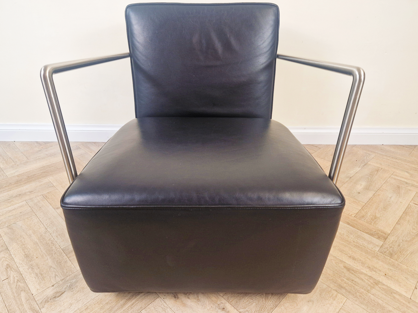 Antonio Citterio Flexform Mid Century Modern Leather & Chrome Reclining Lounge Chair With Ottoman