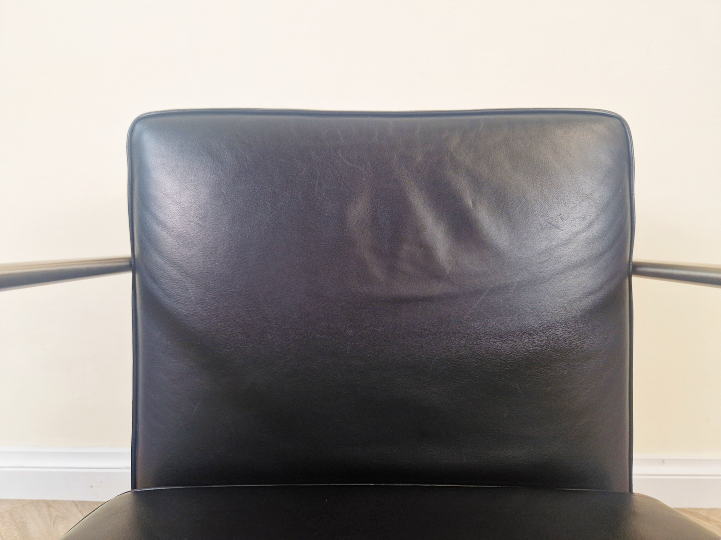Antonio Citterio Flexform Mid Century Modern Leather & Chrome Reclining Lounge Chair With Ottoman