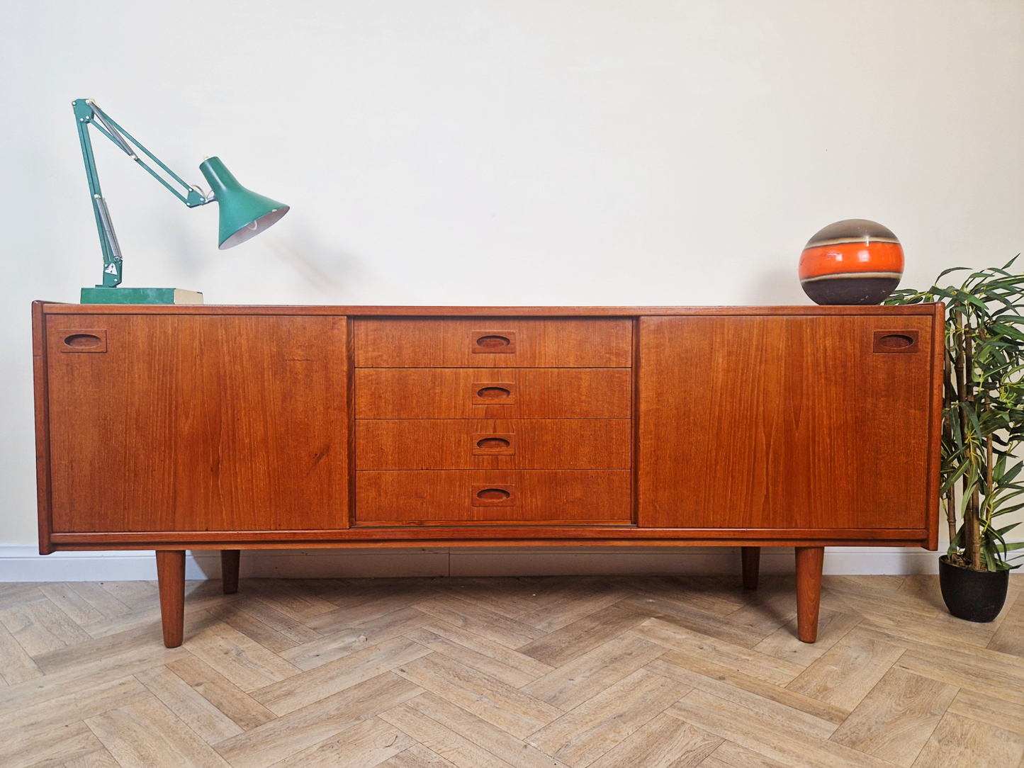 Arne Hovmand Olsen for Mogens Møbel Vintage Mid Century Solid Teak Sideboard