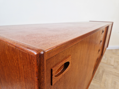 Arne Hovmand Olsen for Mogens Møbel Vintage Mid Century Solid Teak Sideboard