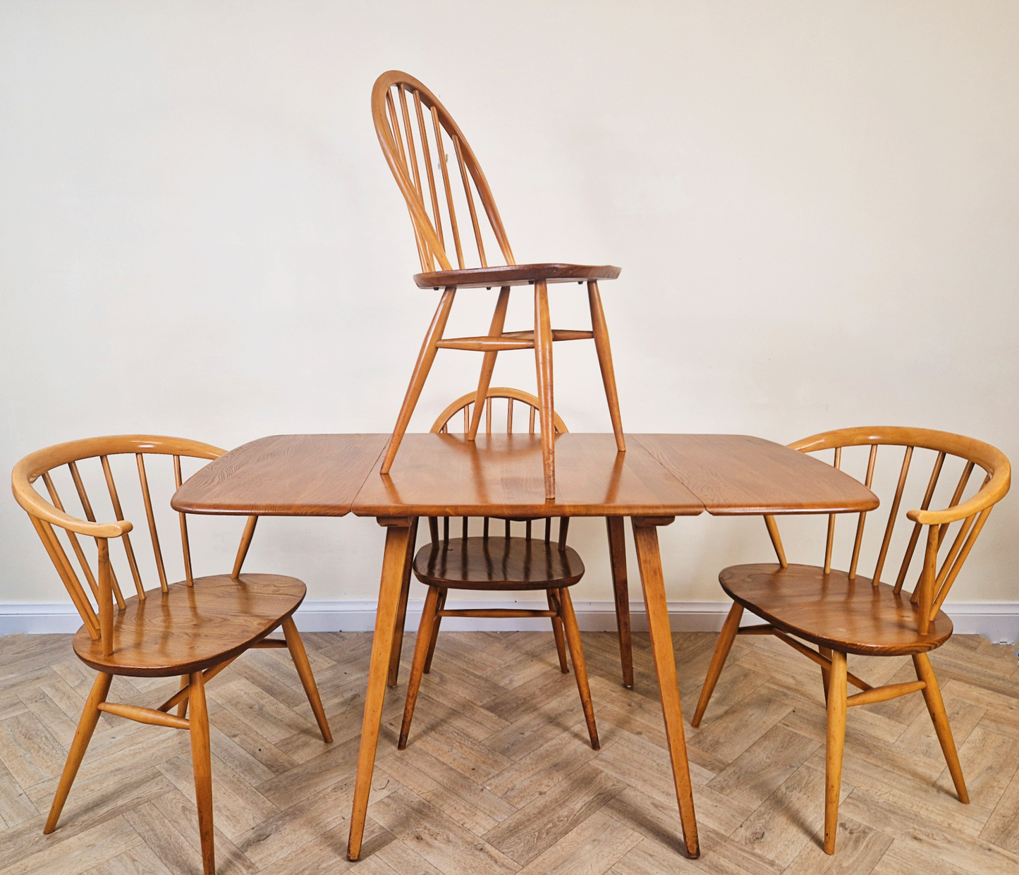 Ercol Windsor Mid Century Solid Elm Danish Design Drop Leaf Table & Chair Set
