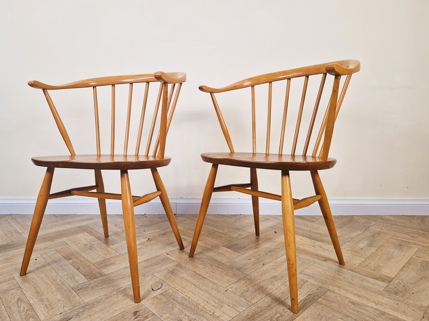 Ercol Windsor Mid Century Solid Elm Danish Design Drop Leaf Table & Chair Set
