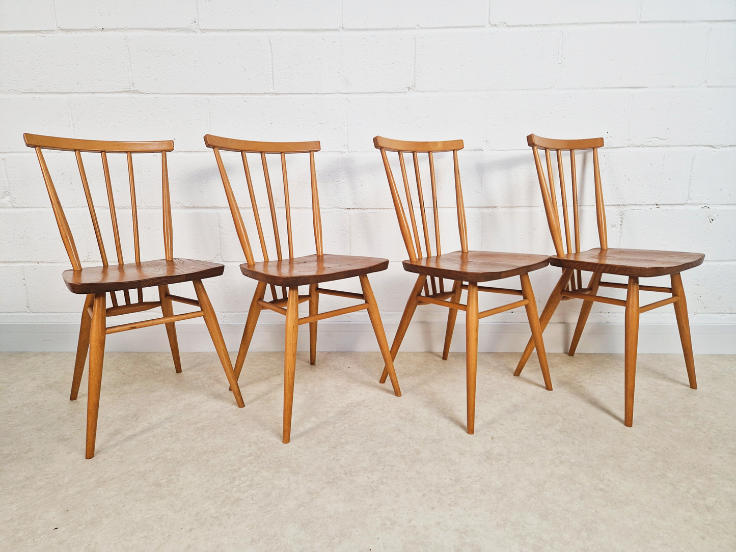 Ercol Vintage Mid Century Solid Elm Drop Leaf Table and Stickback Chair Dining Set