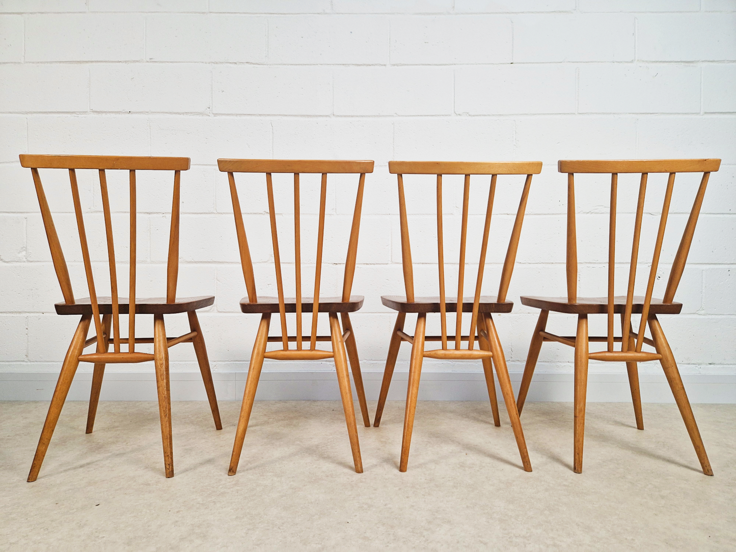 Ercol Vintage Mid Century Solid Elm Drop Leaf Table and Stickback Chair Dining Set