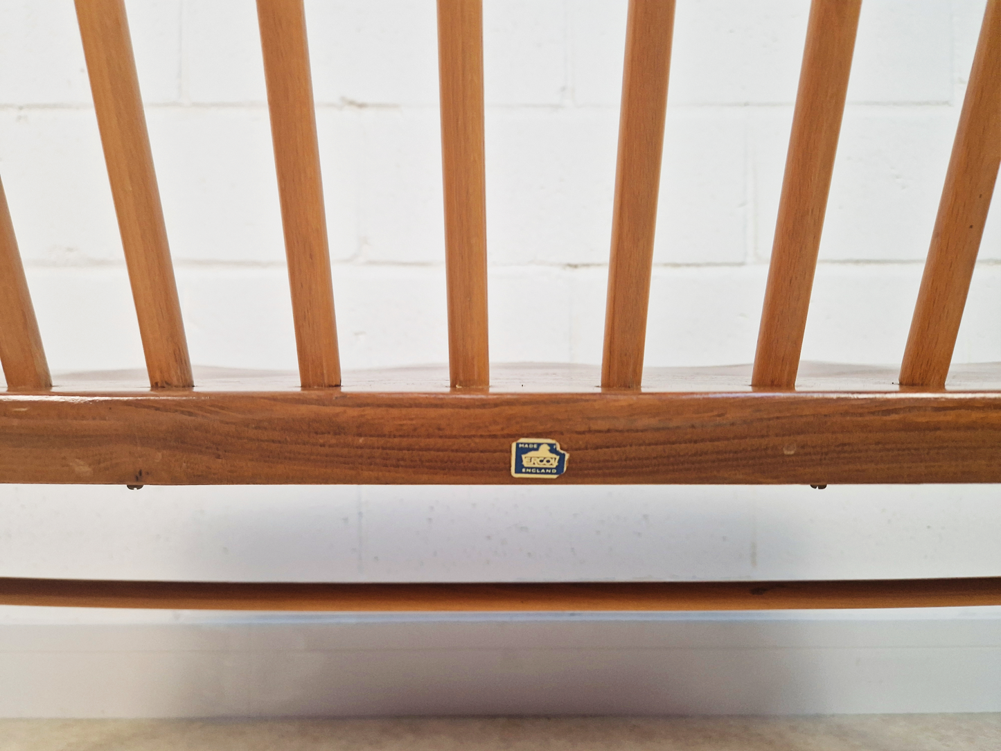 Ercol Heritage Solid Elm Model 359 Vintage Mid Century 2 Seater Loveseat