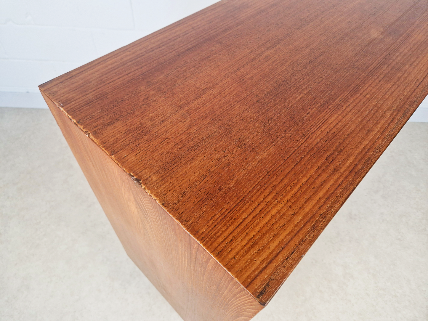G Plan Brasilia Gold Label 1960s Teak Danish Design Sideboard Drinks Cocktail Cabinet