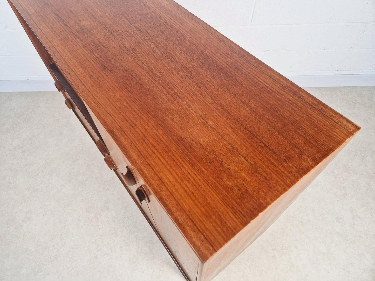 G Plan Brasilia Gold Label 1960s Teak Danish Design Sideboard Drinks Cocktail Cabinet
