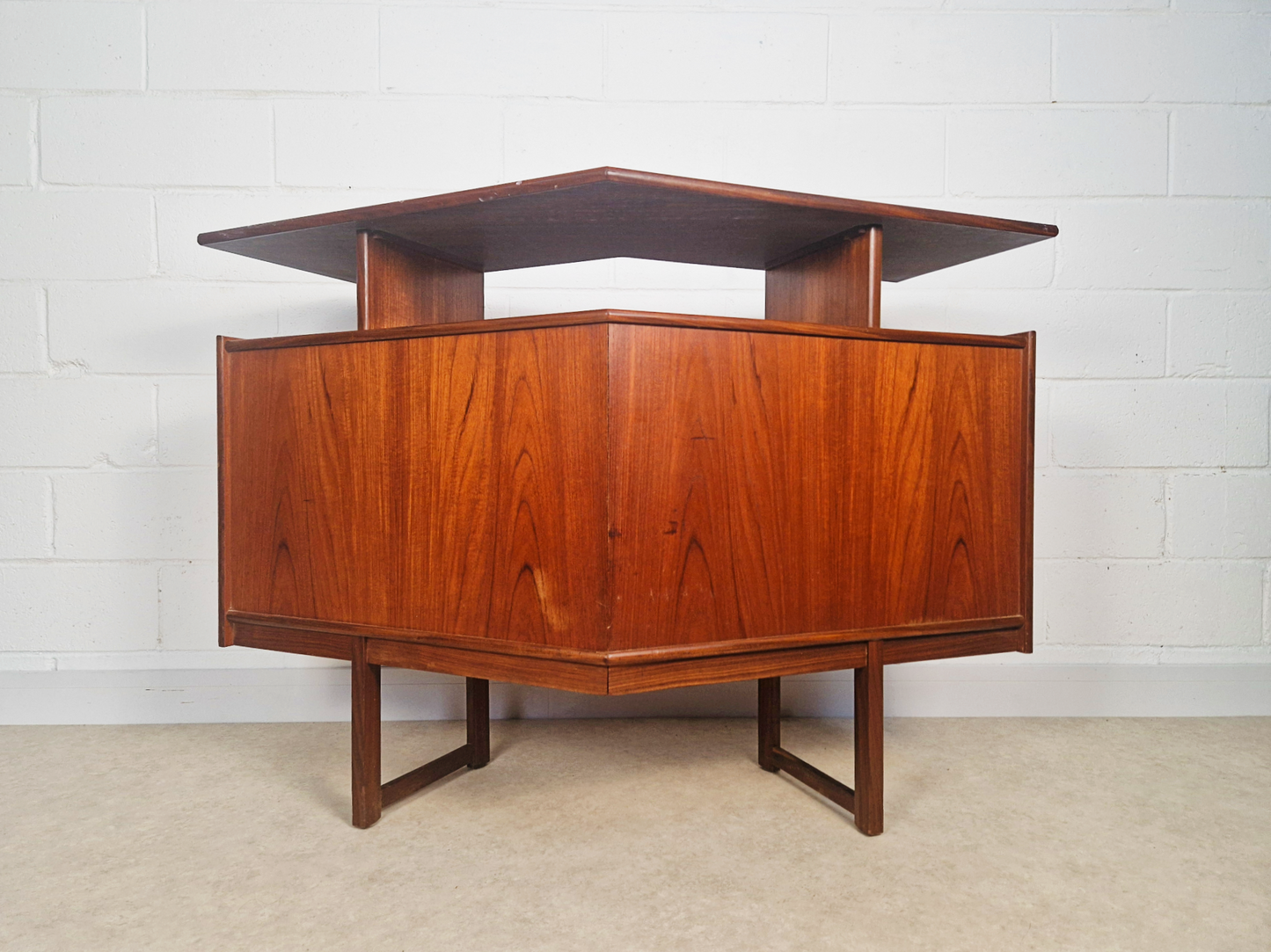Turnridge of London Vintage Mid Century Medium Teak 1960s Angled Cocktail Bar