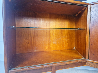 Turnridge of London Vintage Mid Century Medium Teak 1960s Angled Cocktail Bar