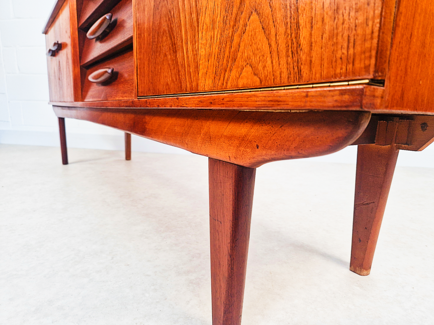 Jentique Vintage Mid Century 1960s Danish Design Sideboard Credenza