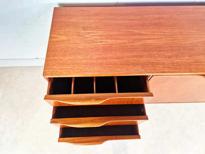 Tom Robertson for McIntosh Dunvegan Mid Century 1960s Teak Sideboard Credenza