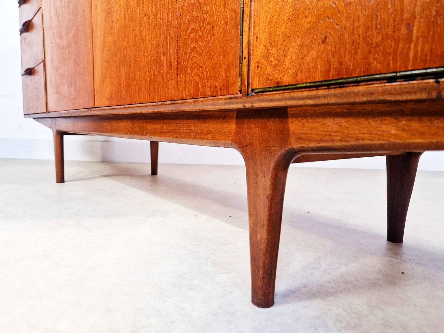 Tom Robertson for McIntosh Dunvegan Mid Century 1960s Teak Sideboard Credenza