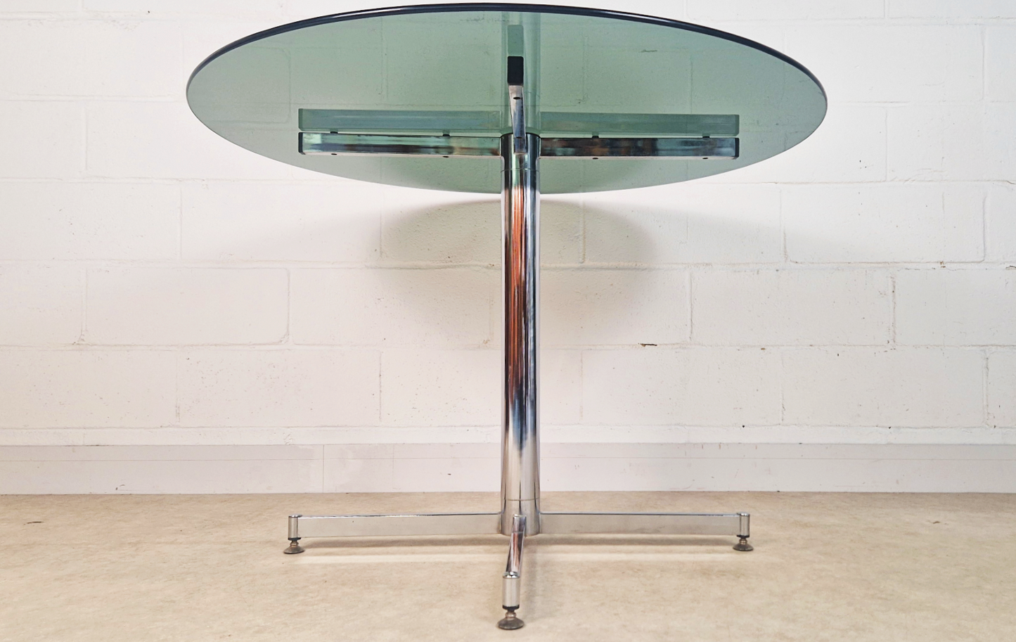 Vintage Mid century 1970s Smoked Glass & Chrome Circular Round Dining Table