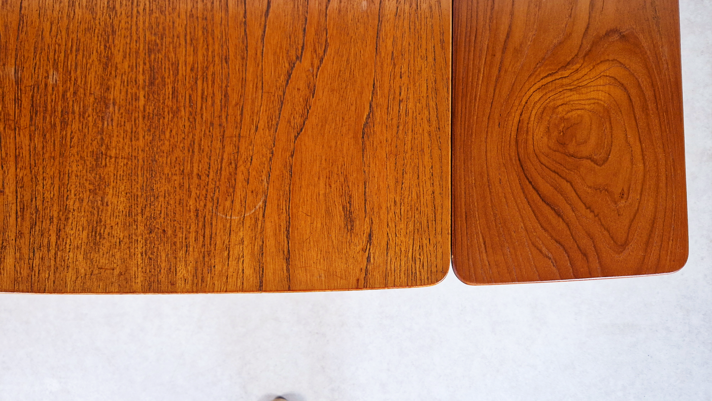 Jentique Vintage Medium Teak Danish Design Extending Mid Century Dining Table