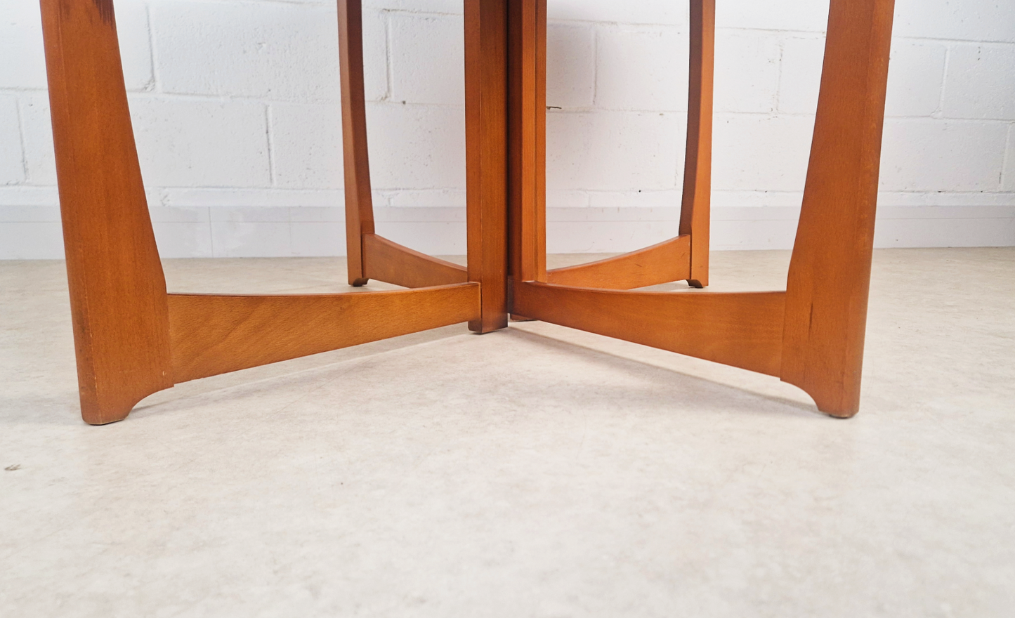 Vintage Mid Century Medium Teak Danish Design Drop Leaf Oval Dining Table