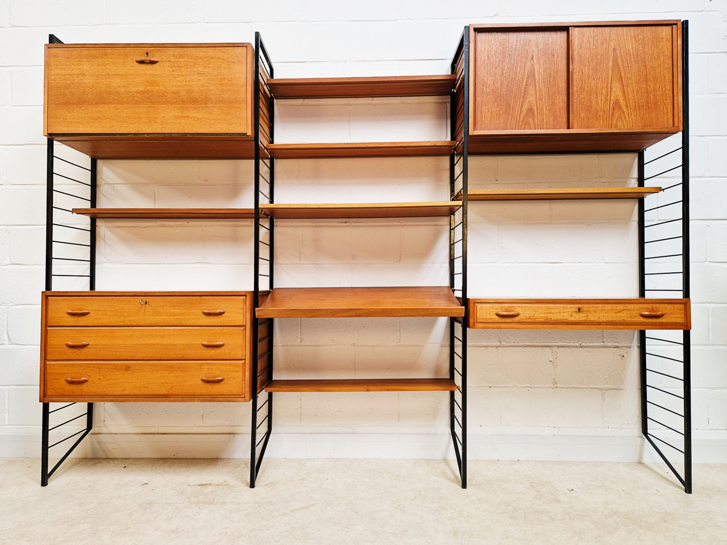 Staples Ladderax Vintage 1960s Mid Century 3 Bay Danish Design Cabinet Sideboard