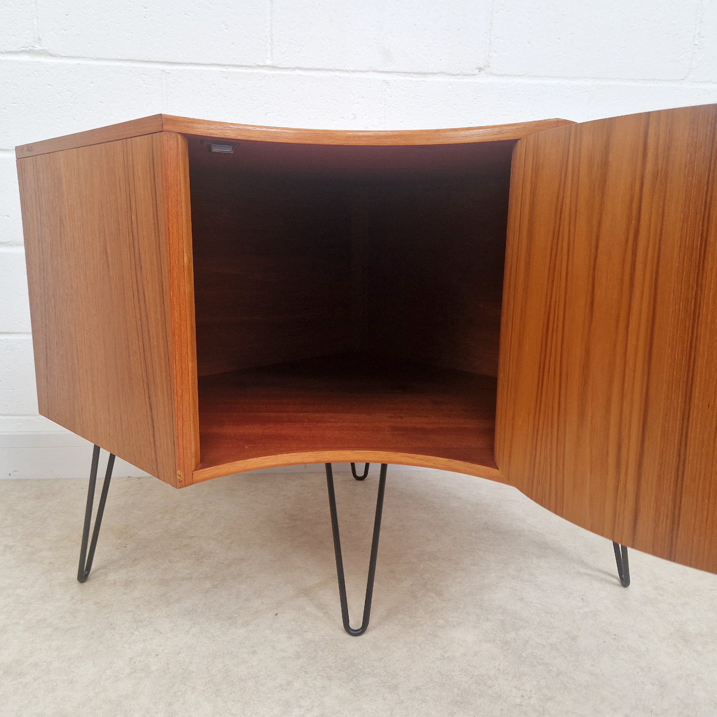 G Plan Fresco Red Label Compact Danish Design Retro Corner Unit Sideboard
