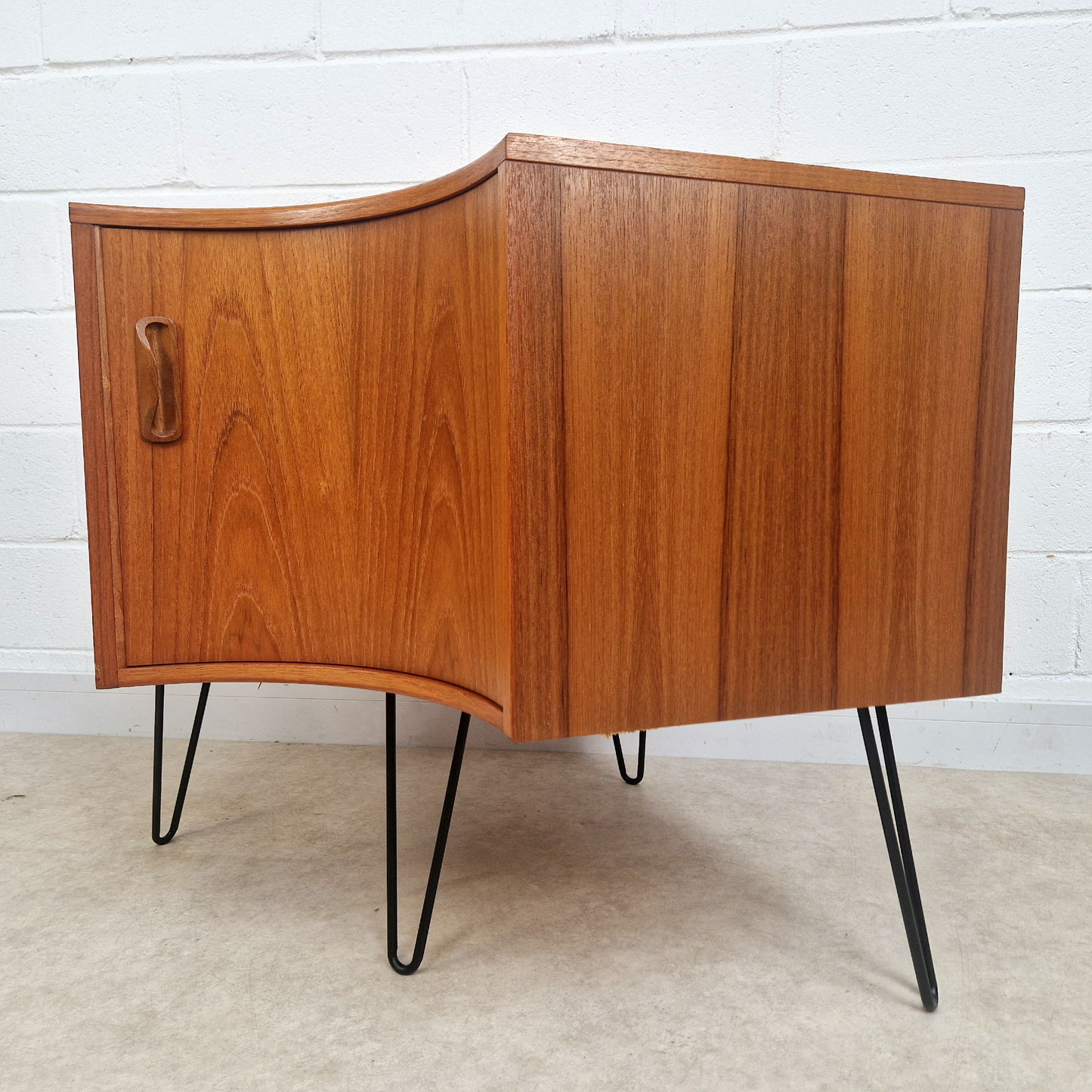G Plan Fresco Red Label Compact Danish Design Retro Corner Unit Sideboard