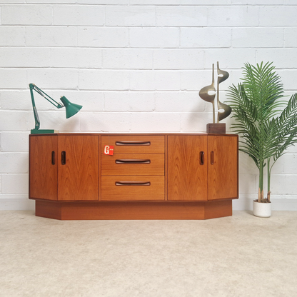 V.B Wilkins G Plan Red Label Vintage Mid Century Danish Design Sideboard Credenza